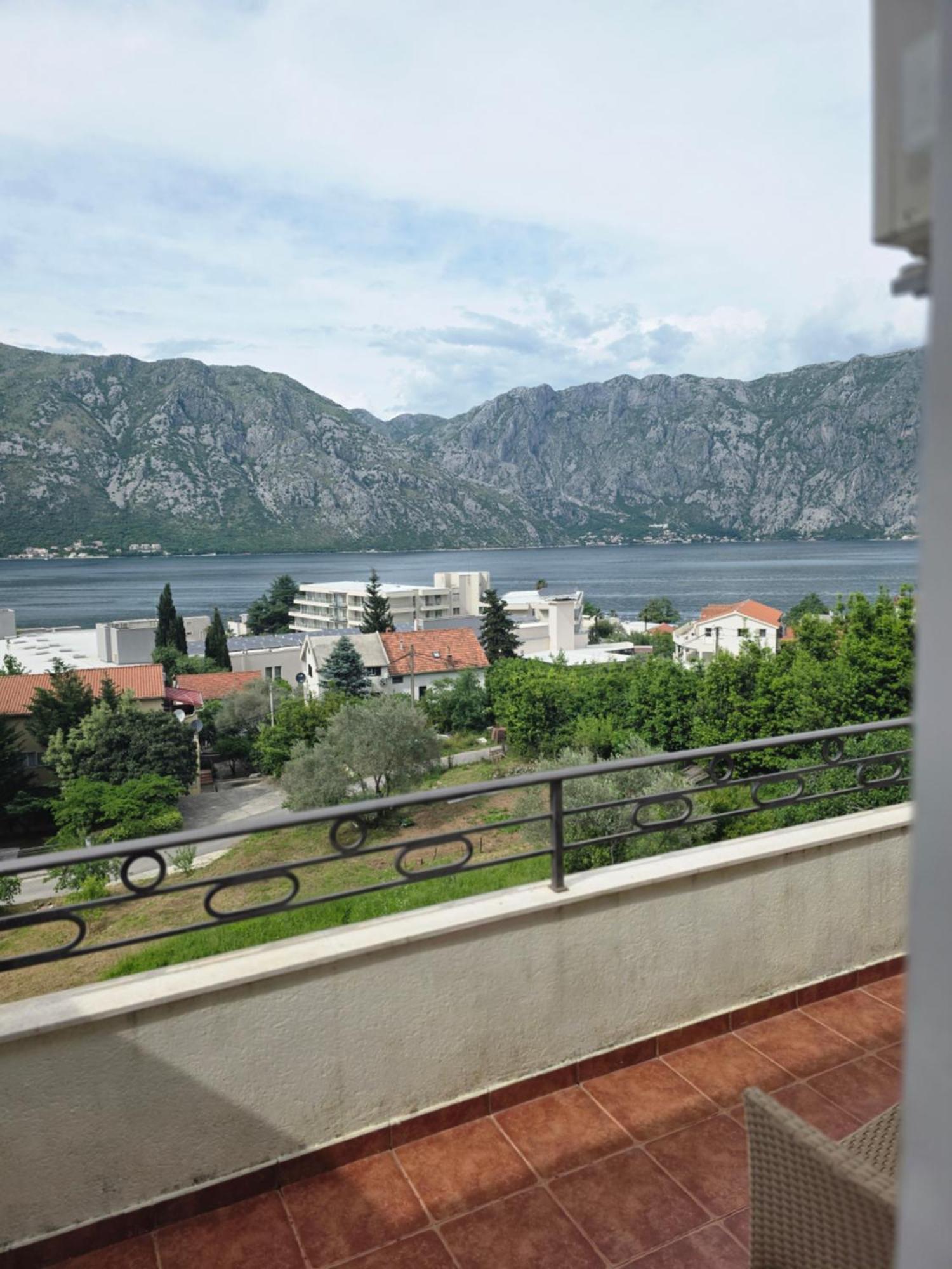 Apartments Soso Kotor Eksteriør billede